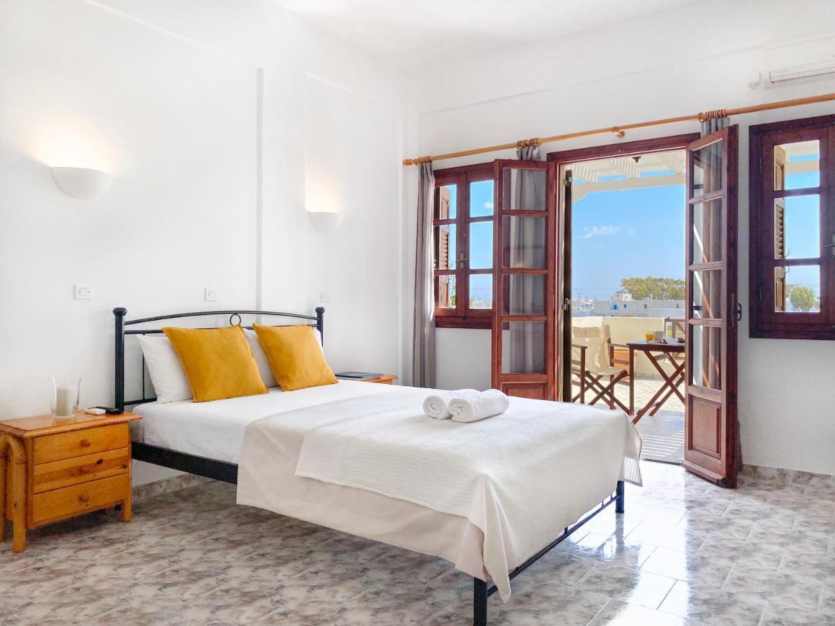 Almyra Villa Περίσσα Εξωτερικό φωτογραφία