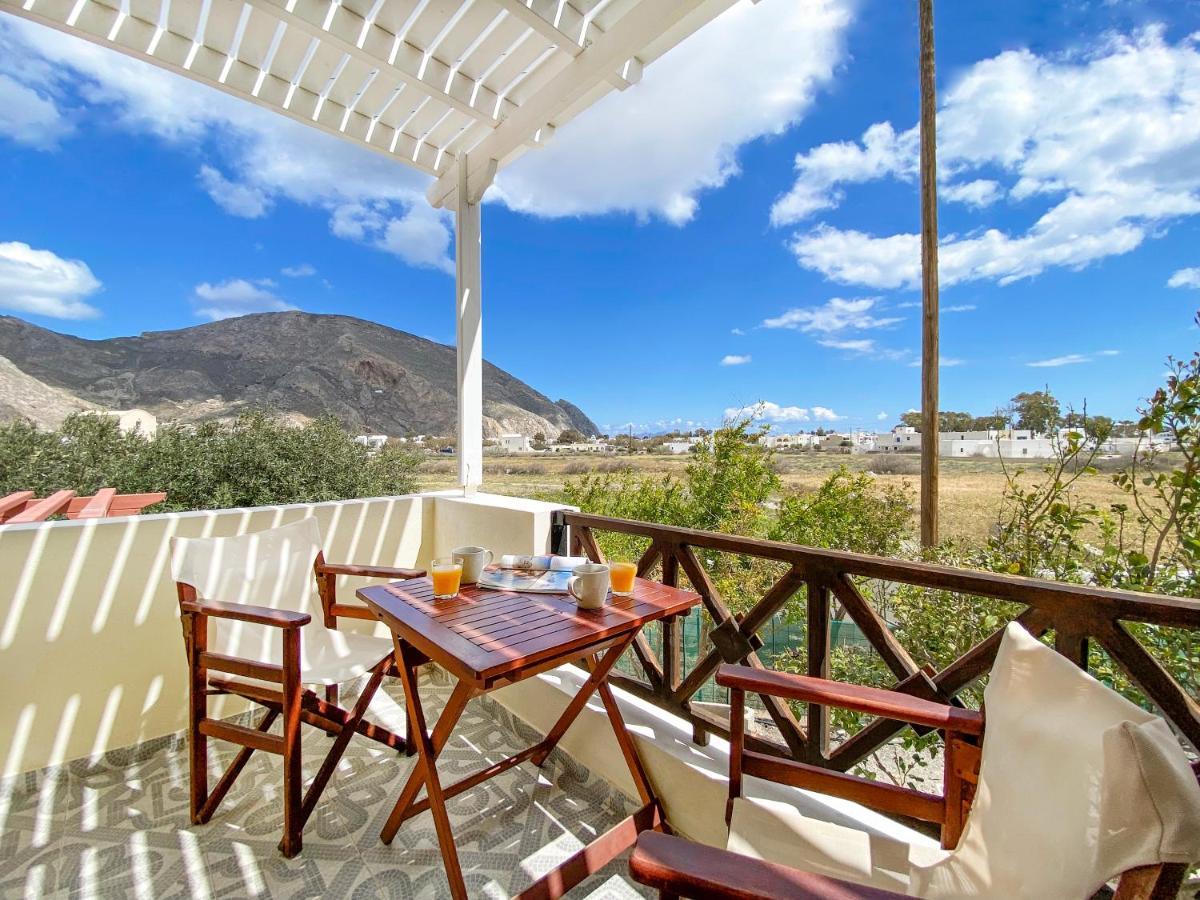 Almyra Villa Περίσσα Εξωτερικό φωτογραφία